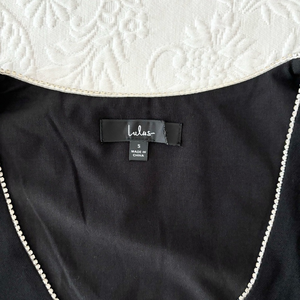 NWOT Lulus Charming Sparkle Black Rhinestone Bow Short Sleeve Mini Dress Small - Picture 4 of 8